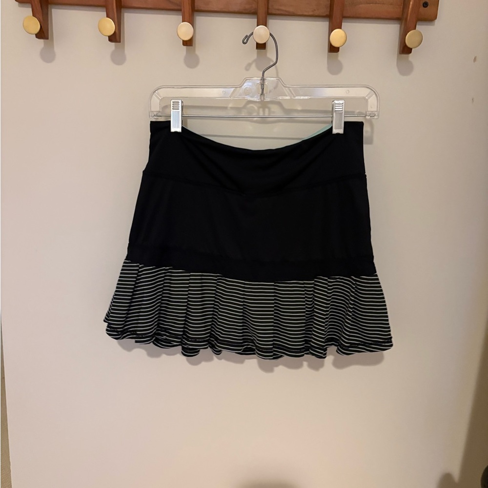 Kyodan Black and White Mini Skirt